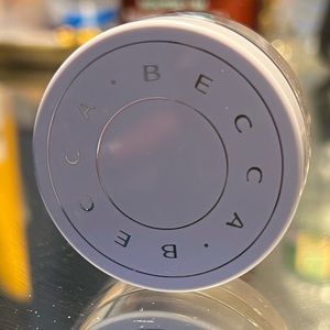 Hydra Mist set and refresh powder